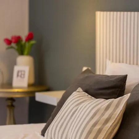Отель L'auberge Du Brand 2*