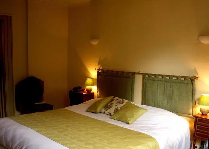 Hotel L'auberge Du Brand 2*